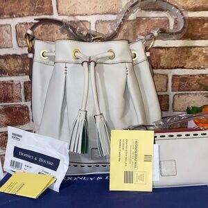 Dooney & Bourke off white  Bucket  Florentine set nwt